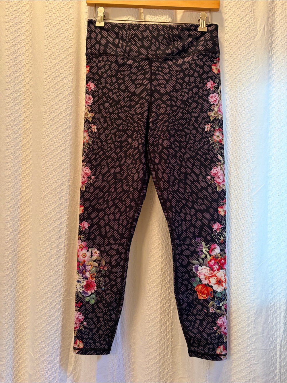 Johnny Was Black Floral Print Leggings